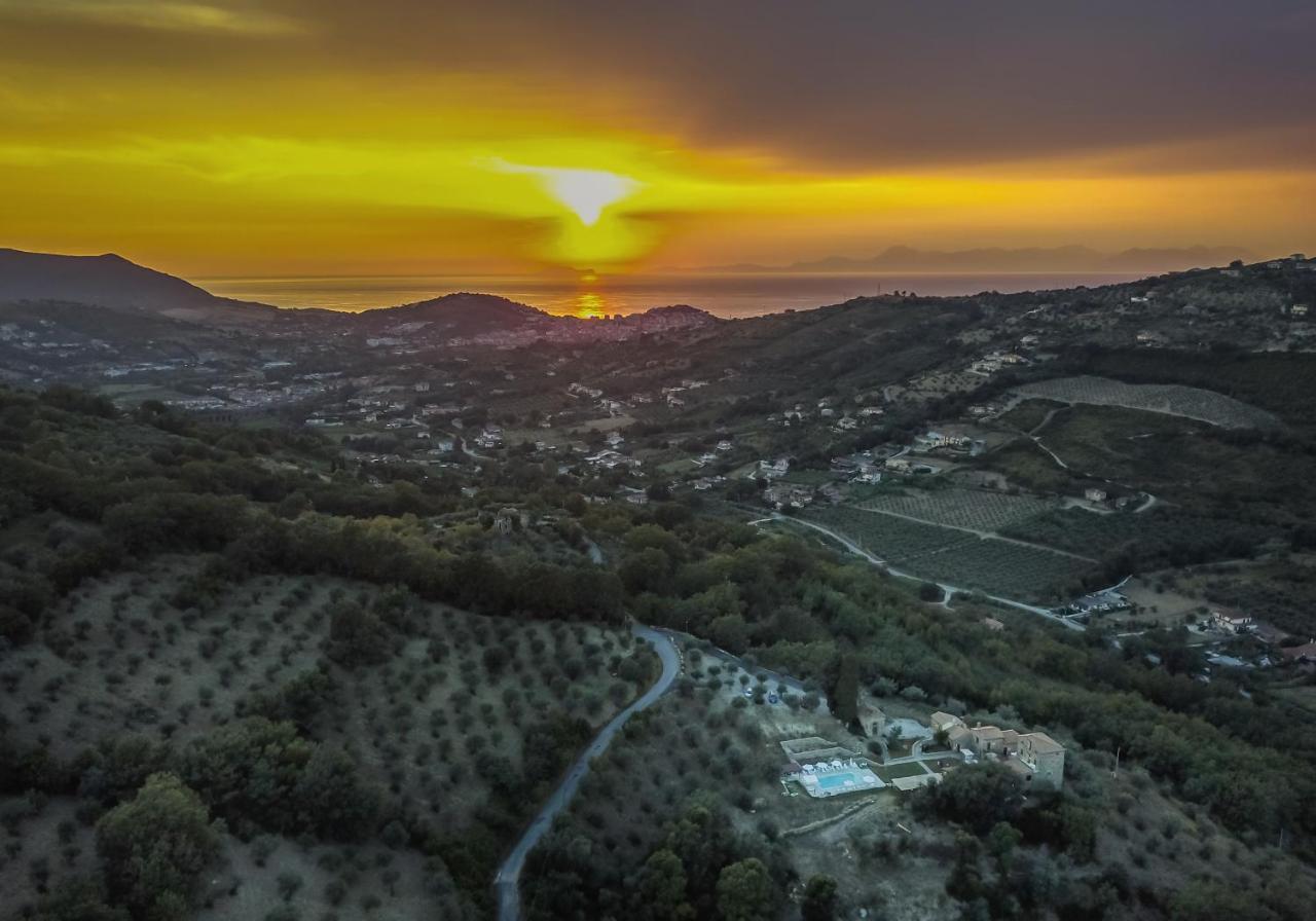 Le Querce Farmhouse 阿格罗波利 外观 照片